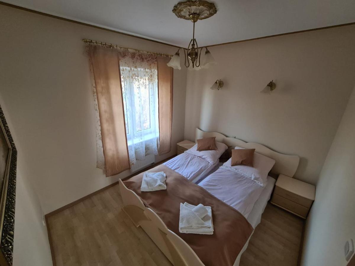 Hotel Mimoza Libusza Kültér fotó